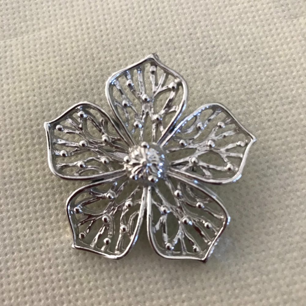 Vintage Signed Gerry's Flower Brooch